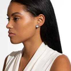 Mother of Pearl Heart Stud Earrings