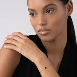 Single Station Round Onyx Bracelet